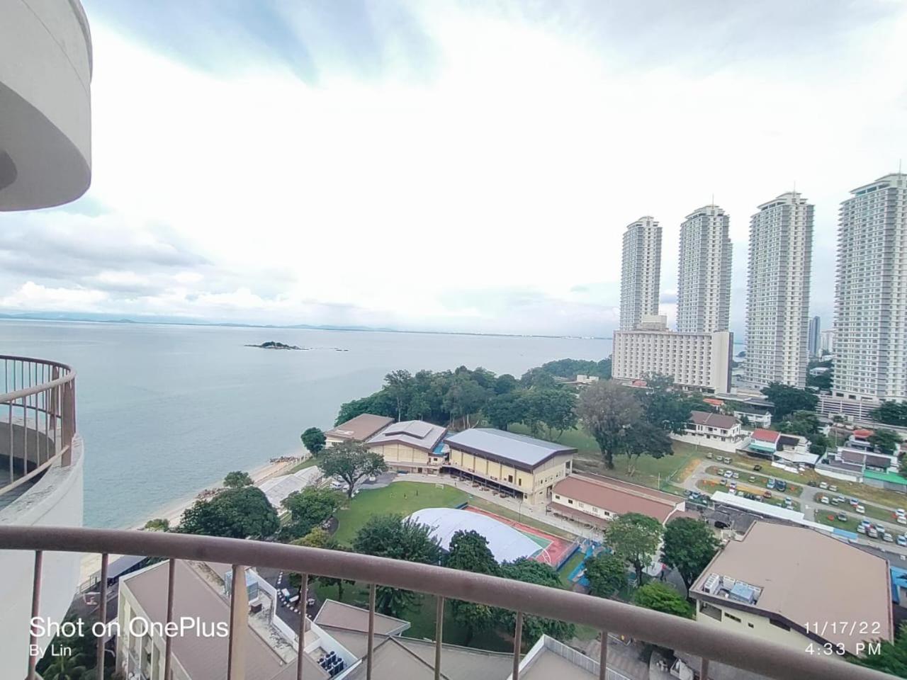17 Jazz Sweet Beachfront Resort Tanjung Bungah  Extérieur photo