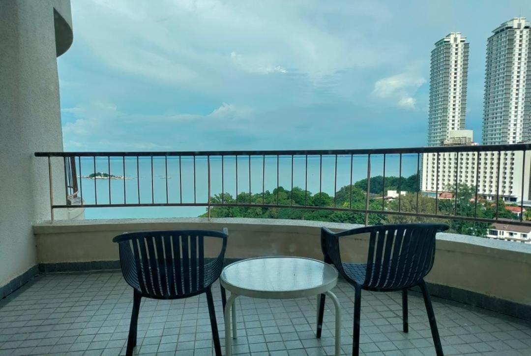 17 Jazz Sweet Beachfront Resort Tanjung Bungah  Extérieur photo